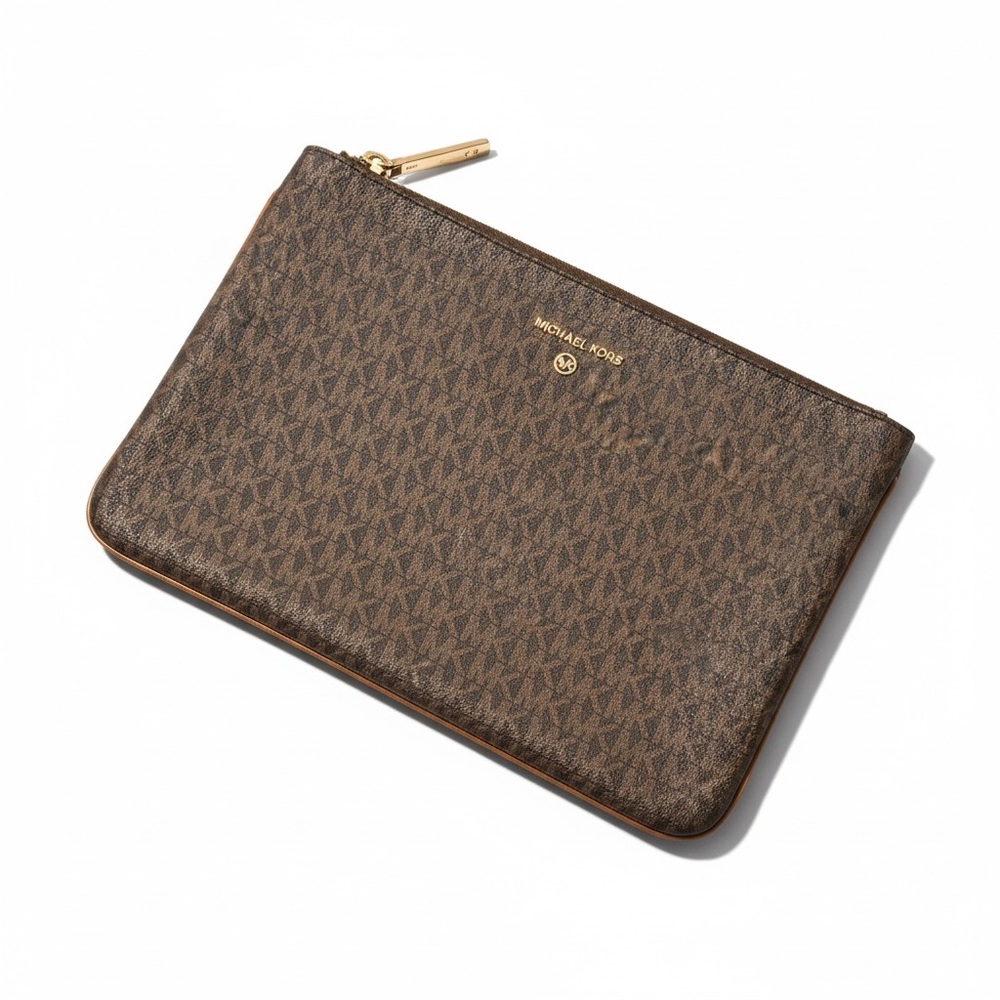 Michael Kors Beige Interior Clutch